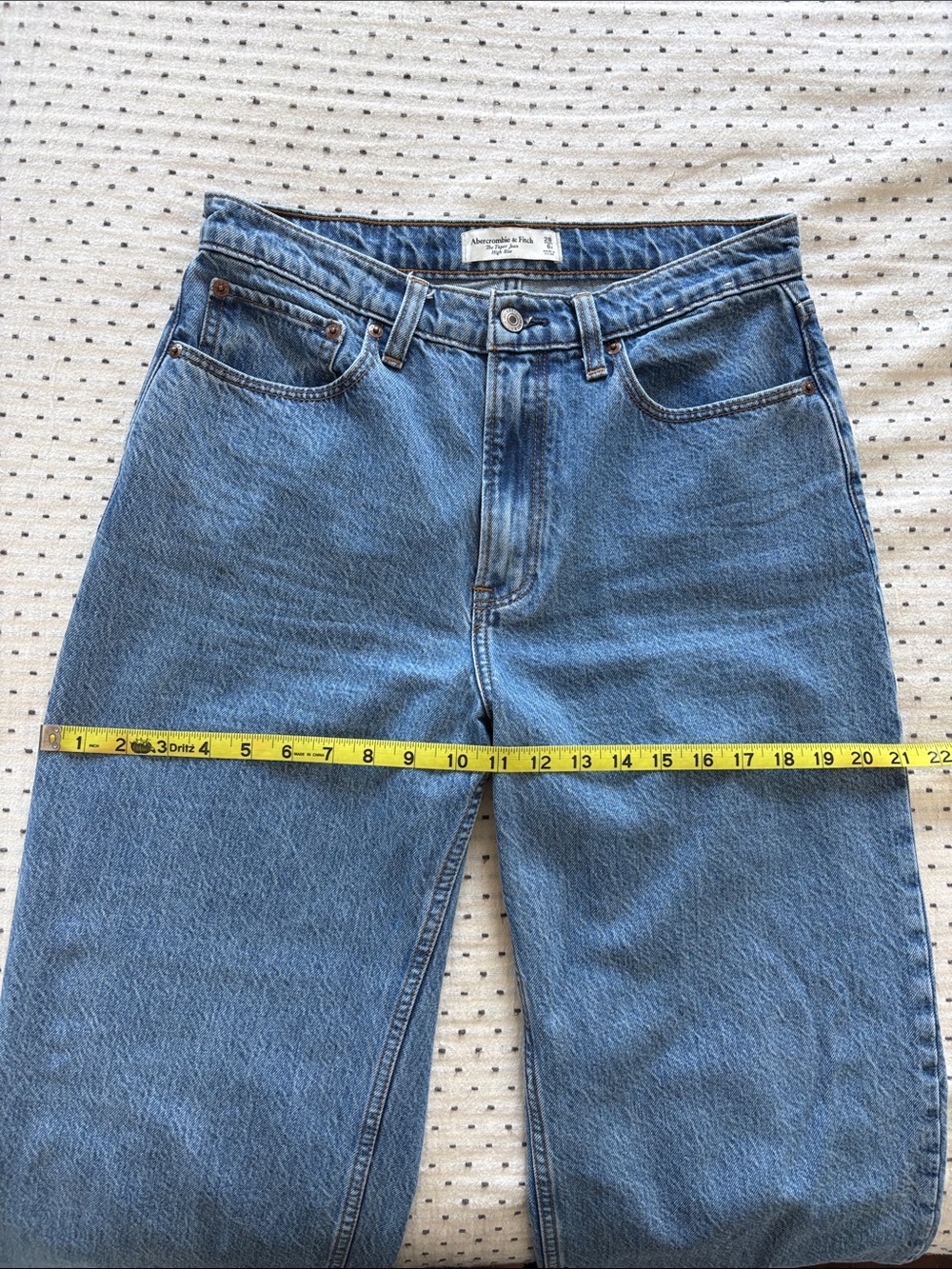 Abercrombie The High Rise Taper Jean, 28 R - Picture 10 of 14